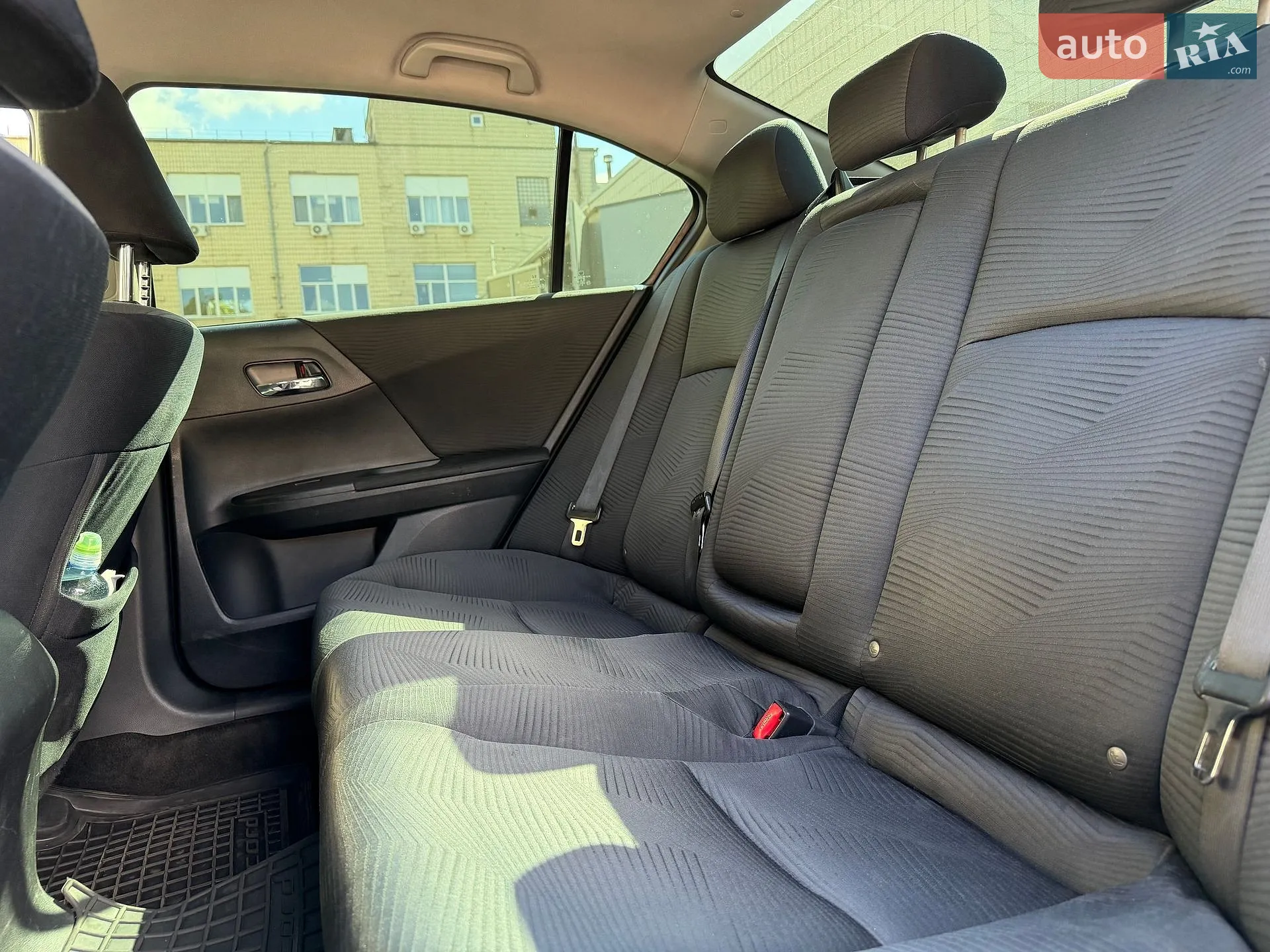 2016 Honda Accord - мініатюра 9