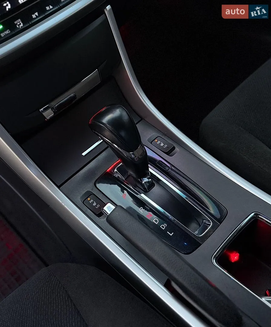 2013 Honda Accord - мініатюра 25