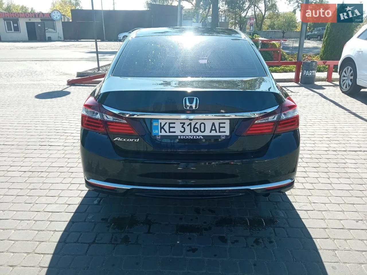 2016 Honda Accord - мініатюра 2