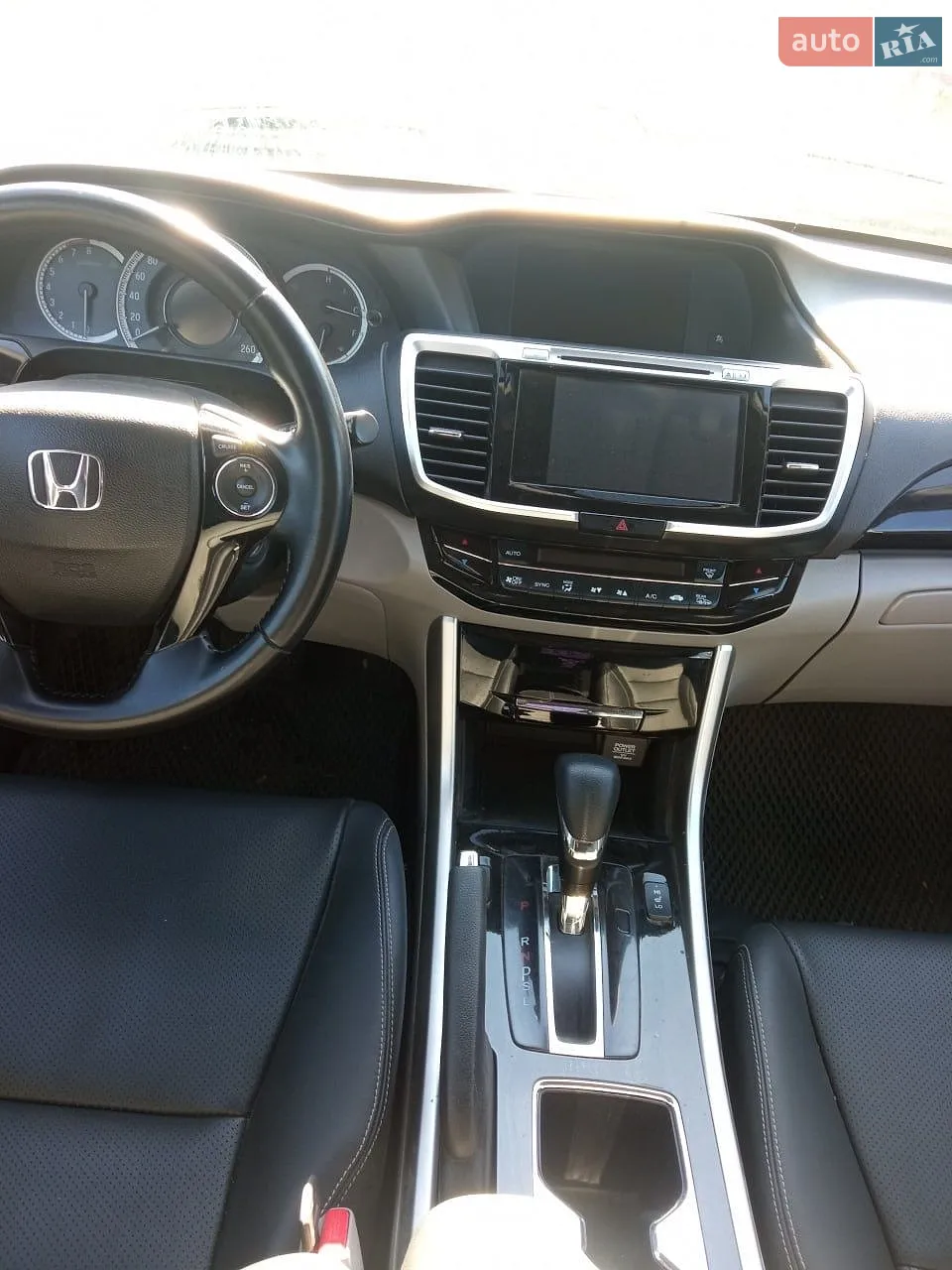 2016 Honda Accord - мініатюра 13