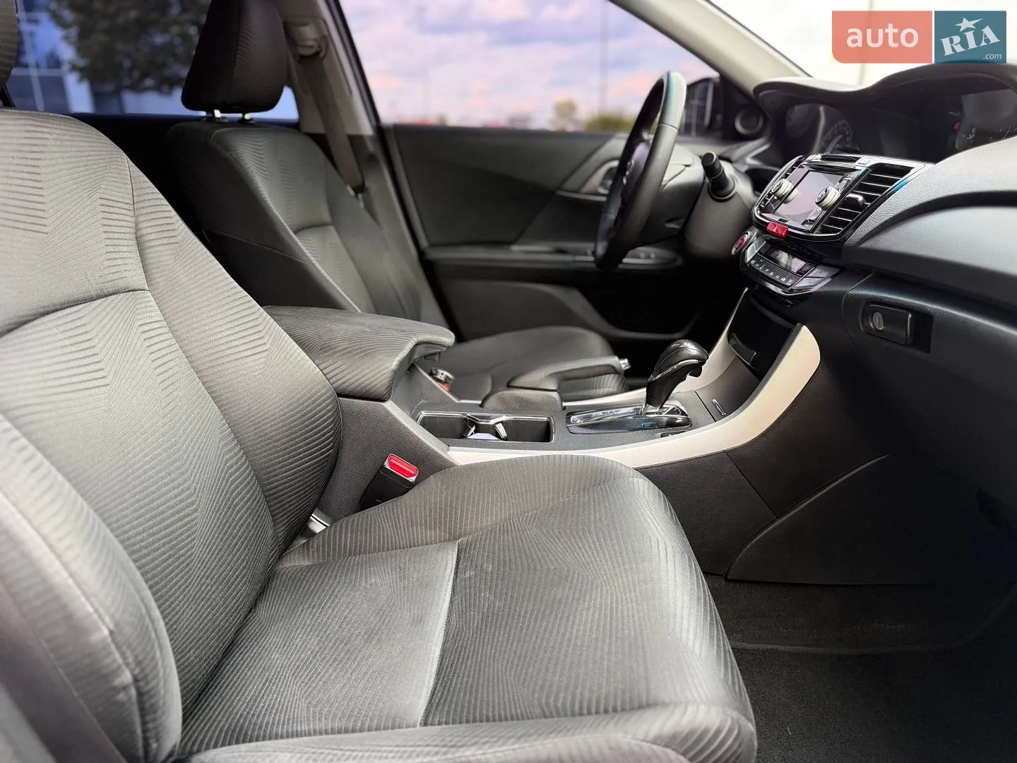 2013 Honda Accord - мініатюра 11