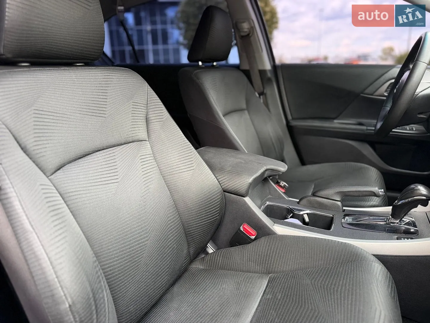2013 Honda Accord - мініатюра 13