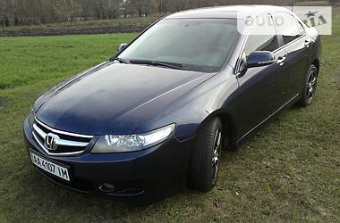 Седан Honda Accord 2006 в Лохвице