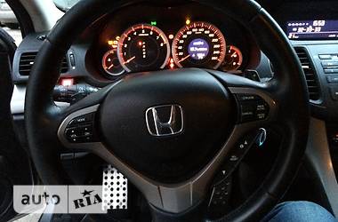 Универсал Honda Accord 2009 в 
