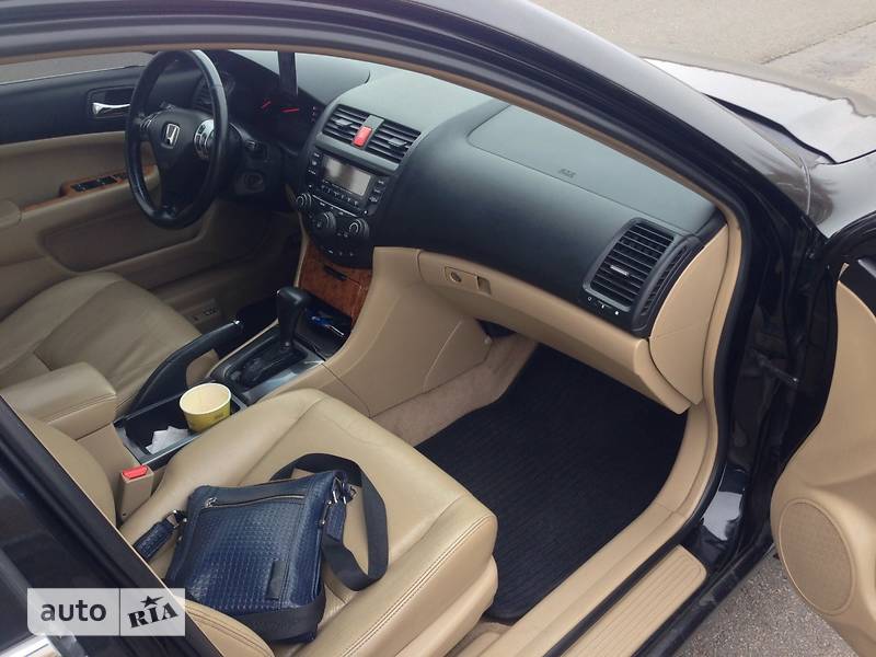 Седан Honda Accord 2005 в Киеве фото 6 Седан Honda Accord 2005 в Киеве