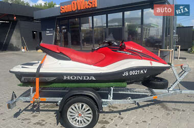Гидроцикл туристический Honda AquaTrax F-12X 2005 в 