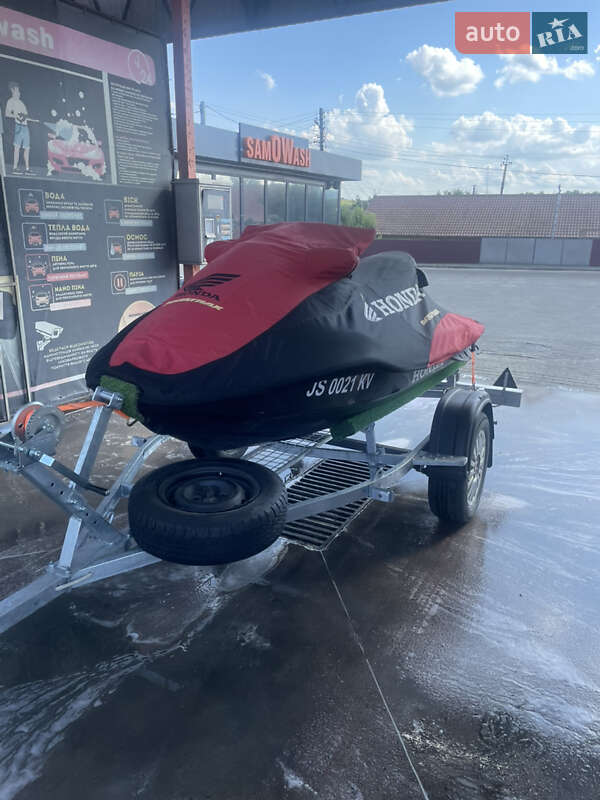 Гідроцикл туристичний Honda AquaTrax F-12X 2005 в Василькові