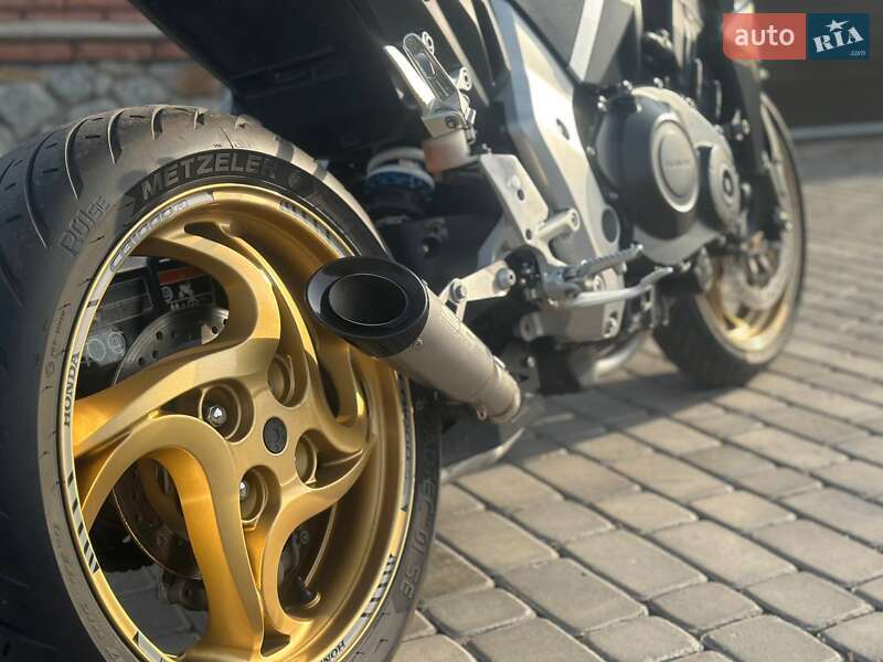 Мотоцикл Без обтікачів (Naked bike) Honda CB 1000R 2012 в Києві
