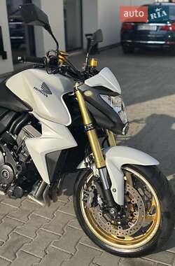 Мотоцикл Без обтекателей (Naked bike) Honda CB 1000R 2014 в 