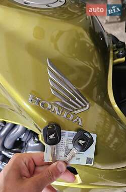 Мотоцикл Без обтекателей (Naked bike) Honda CB 1000R 2010 в 