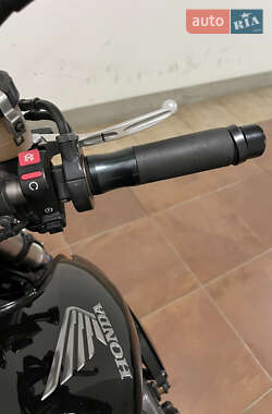 Мотоцикл Без обтекателей (Naked bike) Honda CB 1000R 2009 в 
