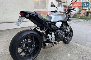 Мотоцикл Классик Honda CB 1000R 2018 в 