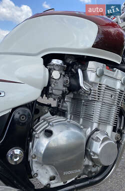 Мотоцикл Классик Honda CB 1300 2001 в 