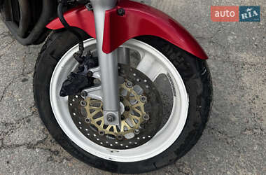 Мотоцикл Классик Honda CB 250F Hornet 2005 в 