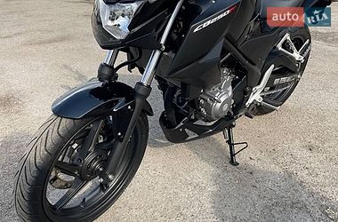Мотоцикл Без обтекателей (Naked bike) Honda CB 250R 2015 в Мироновке