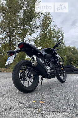 Мотоцикл Без обтекателей (Naked bike) Honda CB 300R 2021 в Киеве