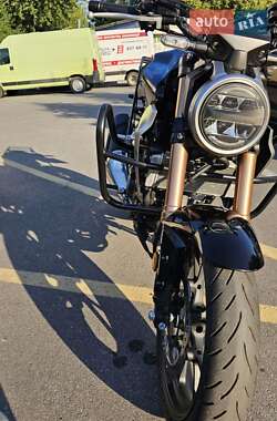 Мотоцикл Без обтекателей (Naked bike) Honda CB 300R 2021 в 