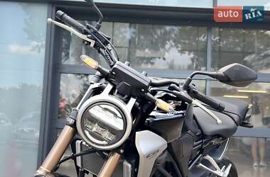 Мотоцикл Без обтекателей (Naked bike) Honda CB 300R 2020 в 