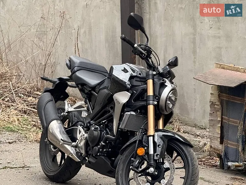 Honda CB 300R 2021