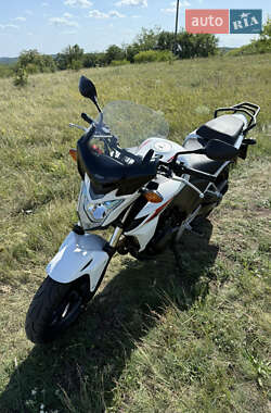 Мотоцикл Без обтекателей (Naked bike) Honda CB 400F 2013 в 