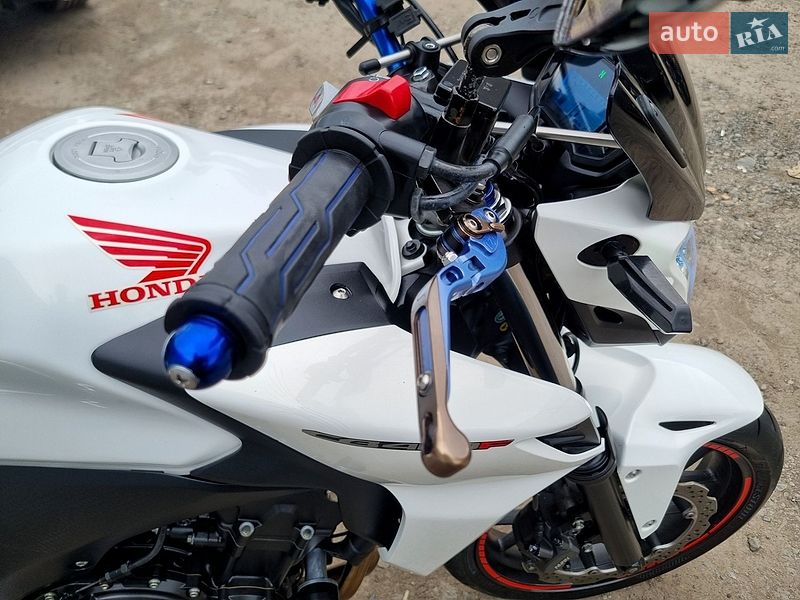 Мотоцикл Без обтекателей (Naked bike) Honda CB 400F 2015 в Харькове
