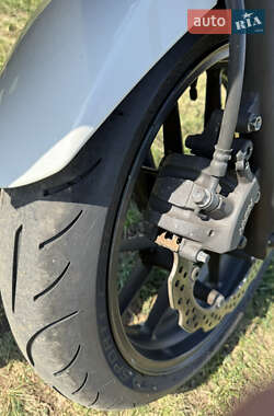 Мотоцикл Без обтекателей (Naked bike) Honda CB 400SF 2013 в 