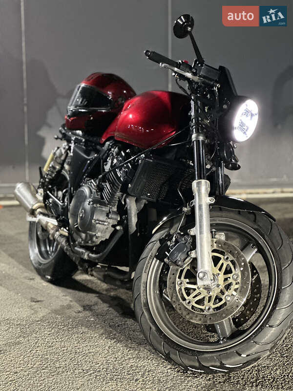Мотоцикл Кастом Honda CB 400SF 2001 в Києві