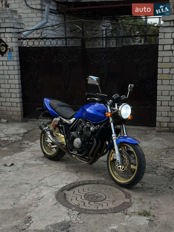 Мотоцикл Классик Honda CB 400SF 2003 в 