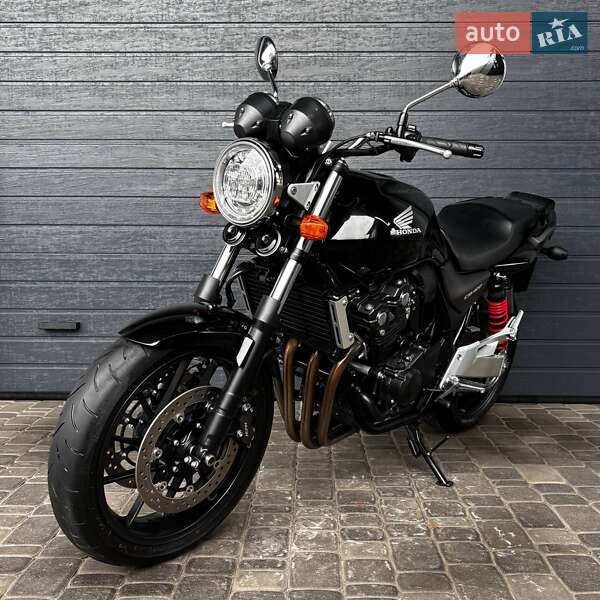 Мотоцикл Без обтікачів (Naked bike) Honda CB 400SF 2022 в Білій Церкві