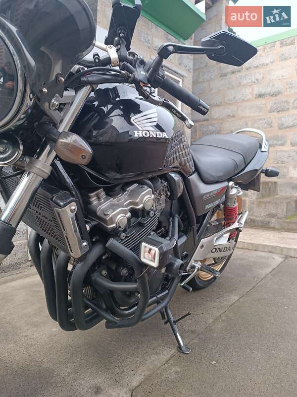 Мотоцикл Классік Honda CB 400SF 2003 в Слов'янську фото 35 Мотоцикл Классік Honda CB 400SF 2003 в Слов'янську