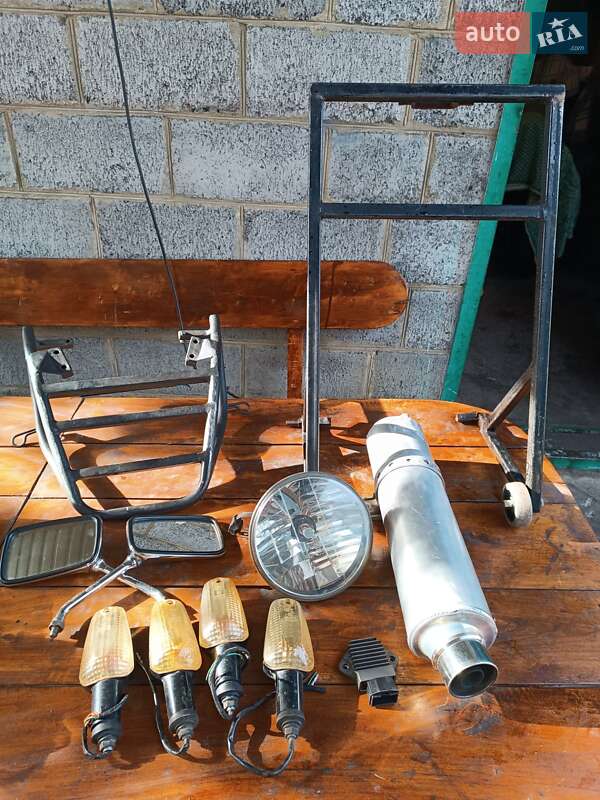 Мотоцикл Классік Honda CB 400SF 2003 в Слов'янську фото 48 Мотоцикл Классік Honda CB 400SF 2003 в Слов'янську