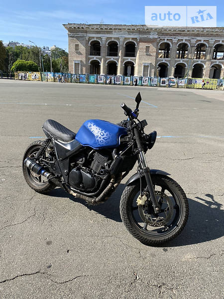 Мотоцикл Без обтекателей (Naked bike) Honda CB 500 2000 в 