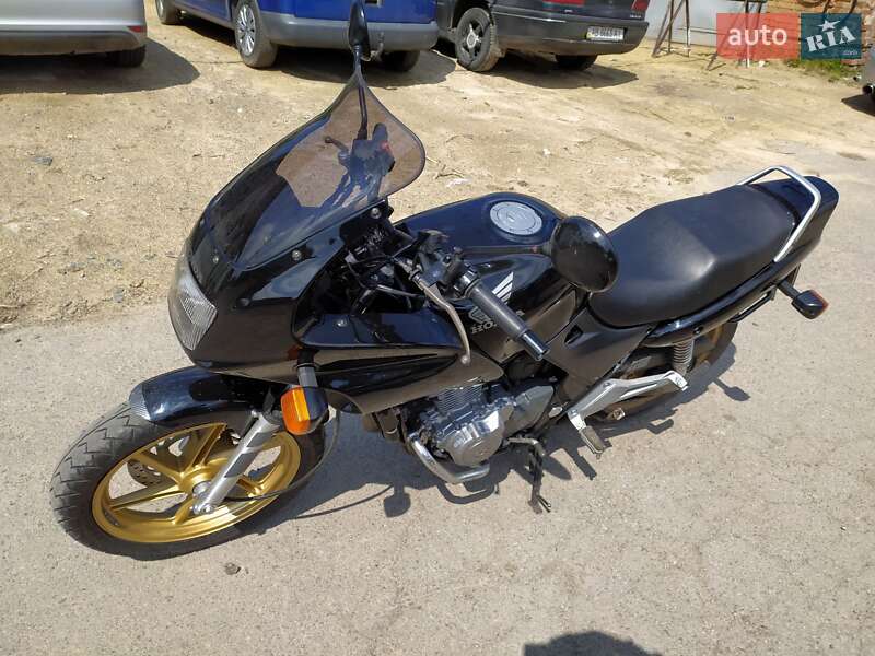 Мотоцикл Классик Honda CB 500 2000 в Виннице