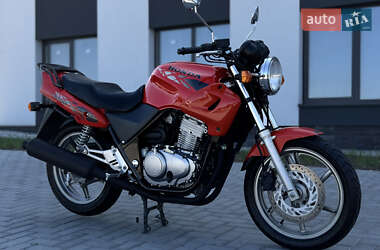 Мотоцикл Без обтекателей (Naked bike) Honda CB 500 1995 в 