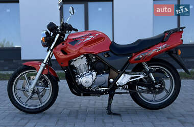 Мотоцикл Без обтекателей (Naked bike) Honda CB 500 1995 в 