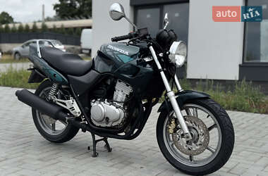 Мотоцикл Без обтекателей (Naked bike) Honda CB 500 1997 в 