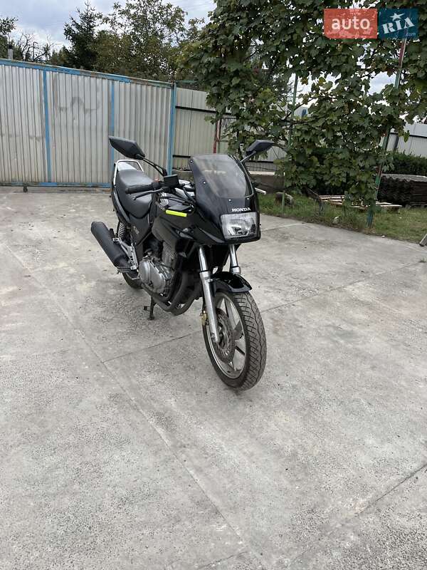 Мотоцикл Без обтекателей (Naked bike) Honda CB 500 2002 в Ковеле