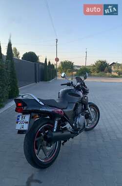 Мотоцикл Без обтекателей (Naked bike) Honda CB 500 1995 в 