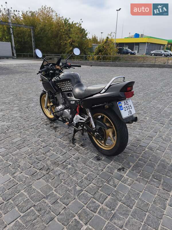 Мотоцикл Многоцелевой (All-round) Honda CB 500 2001 в Каменском