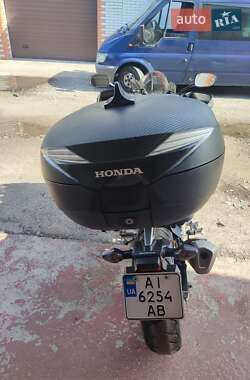 Мотоцикл Спорт-туризм Honda CB 500F 2019 в 