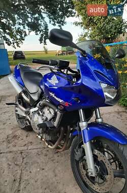 Мотоцикл Спорт-туризм Honda CB 600F Hornet 2001 в Киверцах