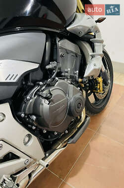 Мотоцикл Без обтекателей (Naked bike) Honda CB 600F Hornet 2008 в 
