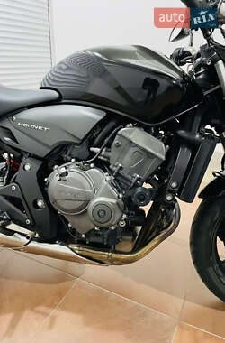 Мотоцикл Без обтікачів (Naked bike) Honda CB 600F Hornet 2010 в 