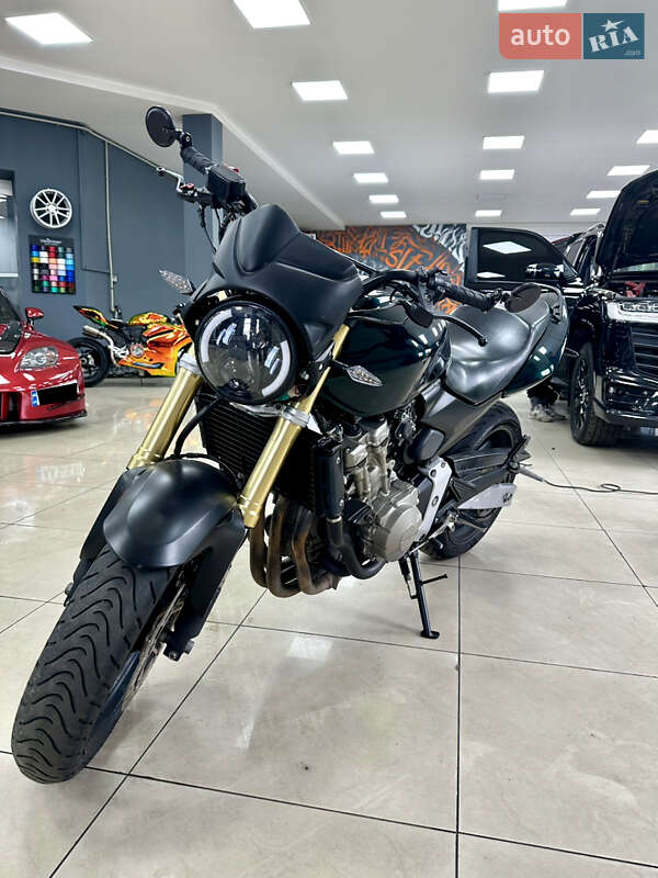 Мотоцикл Без обтекателей (Naked bike) Honda CB 600F Hornet 2006 в 
