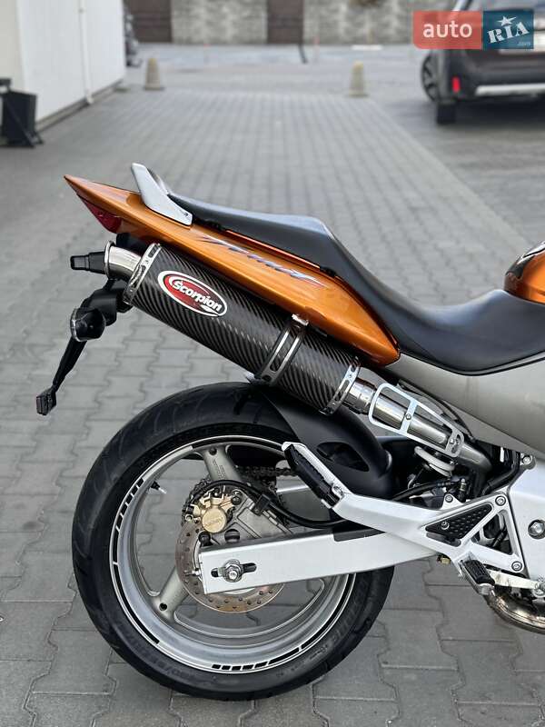 Мотоцикл Без обтекателей (Naked bike) Honda CB 600F Hornet 2005 в Ровно