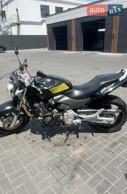 Мотоцикл Классик Honda CB 600F Hornet 2004 в 