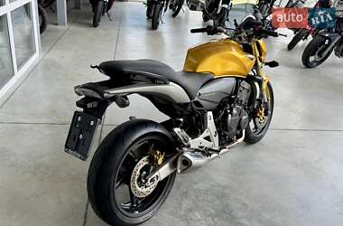 Мотоцикл Без обтекателей (Naked bike) Honda CB 600F Hornet 2007 в 