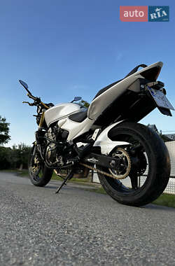 Мотоцикл Классик Honda CB 600F Hornet 2005 в 