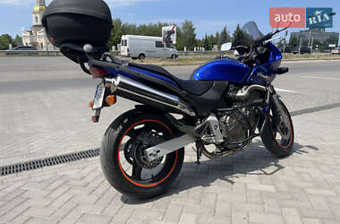 Мотоцикл Спорт-туризм Honda CB 600F Hornet 2001 в 