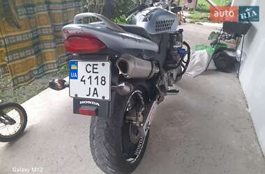 Мотоцикл Без обтекателей (Naked bike) Honda CB 600F Hornet 1998 в 